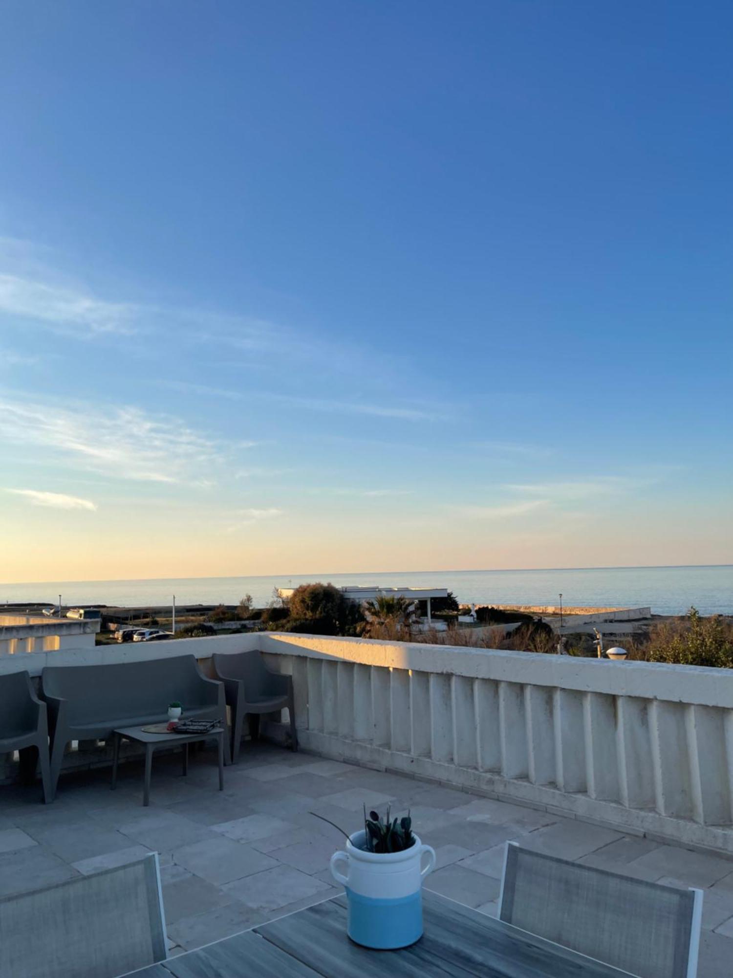 Casa D'Amare Lejlighed Costa Merlata Eksteriør billede